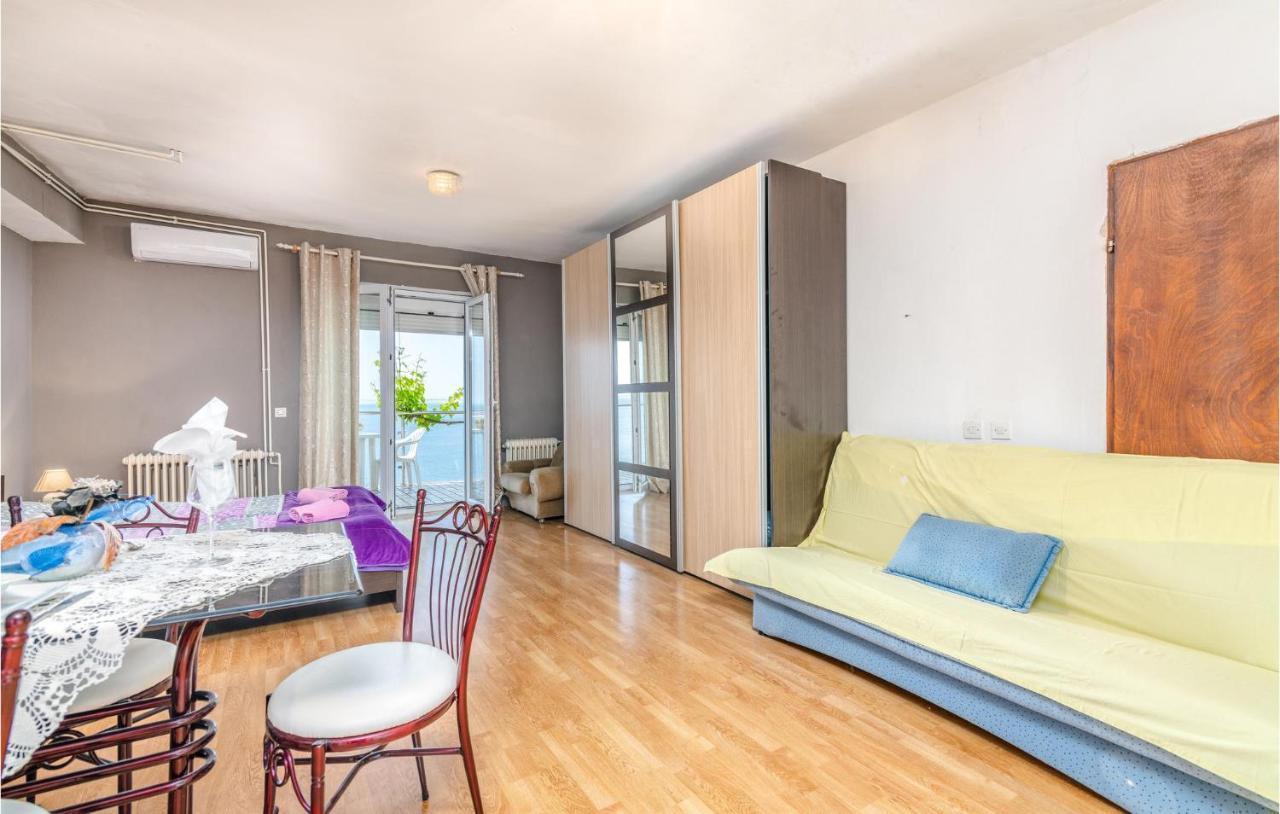 Lovely Apartment In Stara Baska With Wifi Exterior foto