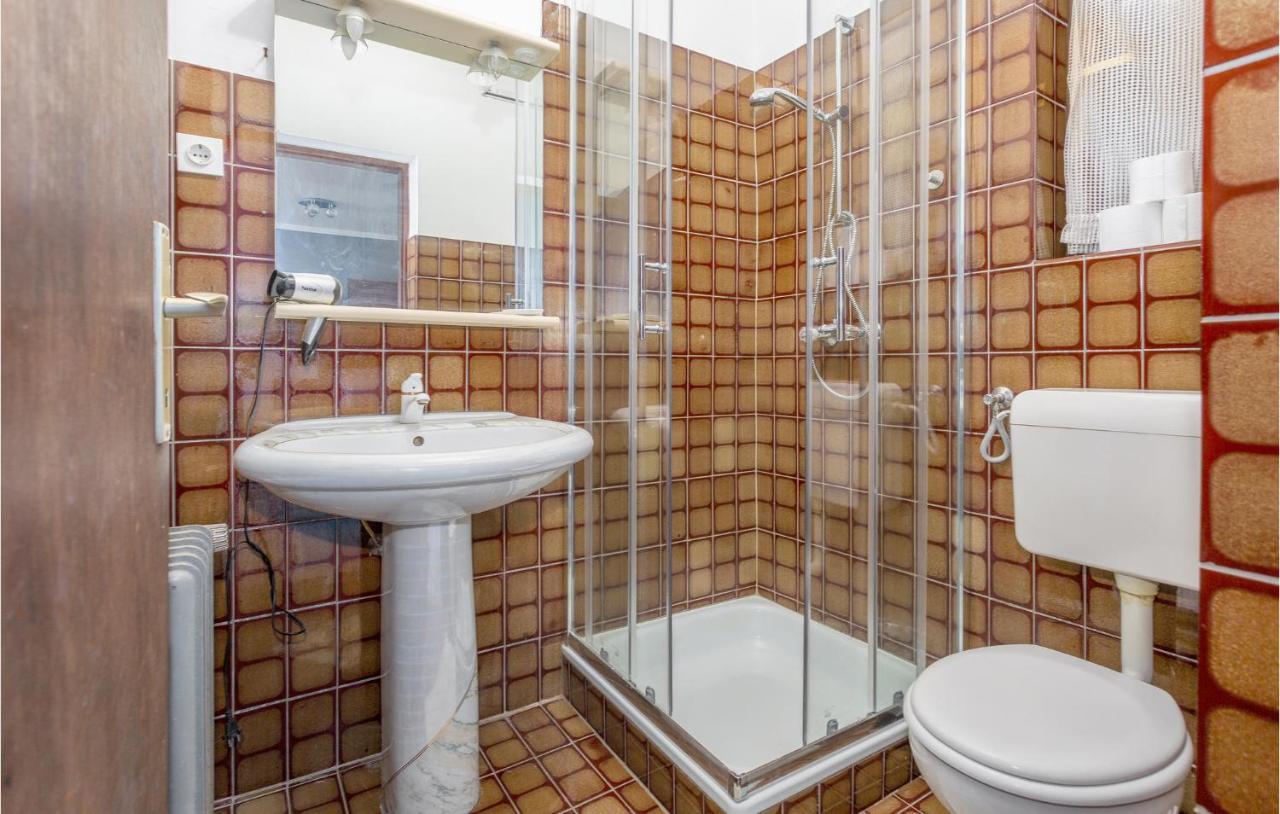 Lovely Apartment In Stara Baska With Wifi Exterior foto